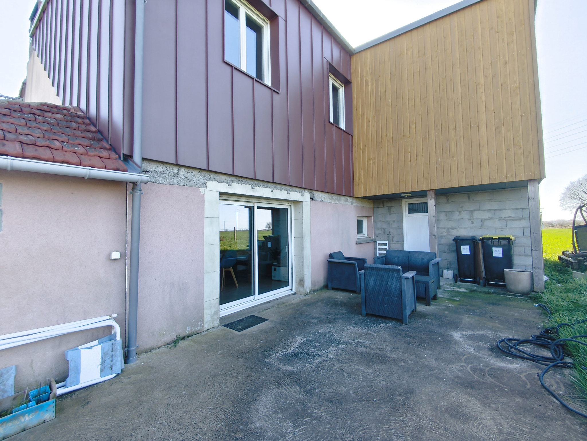 MAISON RENOVEE 4 CHAMBRES EN CAMPAGNE